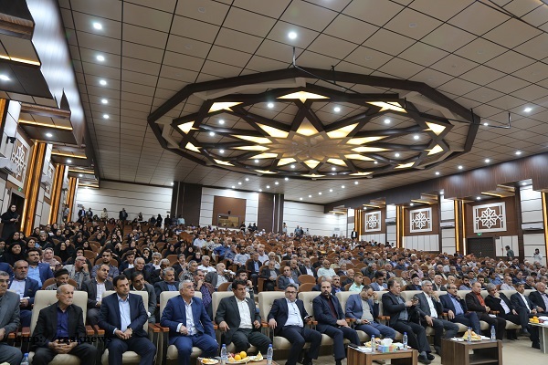 استقبال گچسارانی ها از همایش بزرگ تجلیل از بازنشستگان+جزئیات و گزارش تصویری