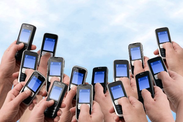 قطع اینترنت بین‌الملل تلفن‌های همراه در چند استان