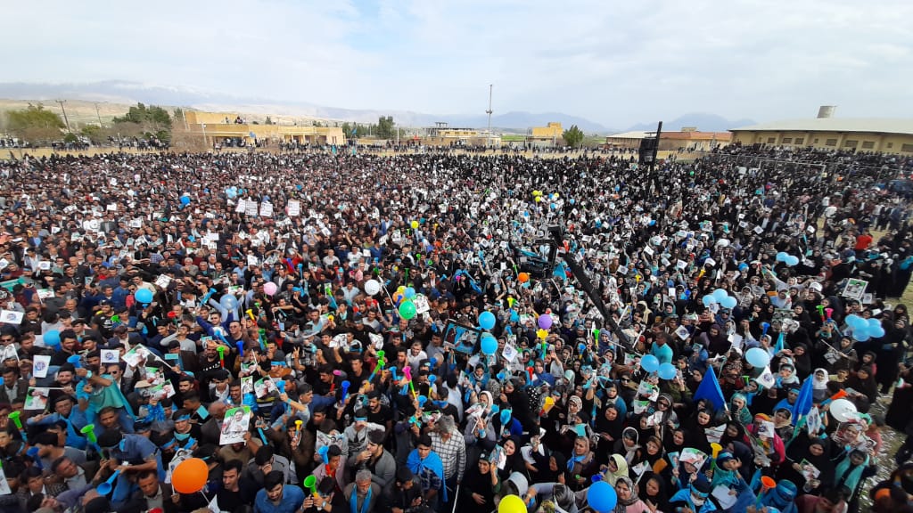 موحد گفت: لزوم تشکیل مجلسی که در راس امور باشد و وظایف را انجام دهد، موحد با ۴۰ سال تجربه است