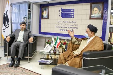 دیدار منتخب مردم کهگیلویه بزرگ با مدیرعامل خبرگزاری ایرنا/تصاویر