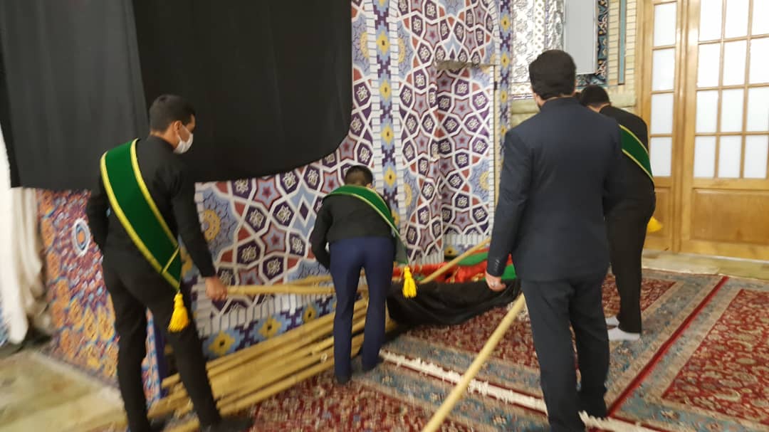 گزارش تصویری از آماده شدن خادمین کهگیلویه و بویراحمد جهت پخش زنده در حرم رضوی