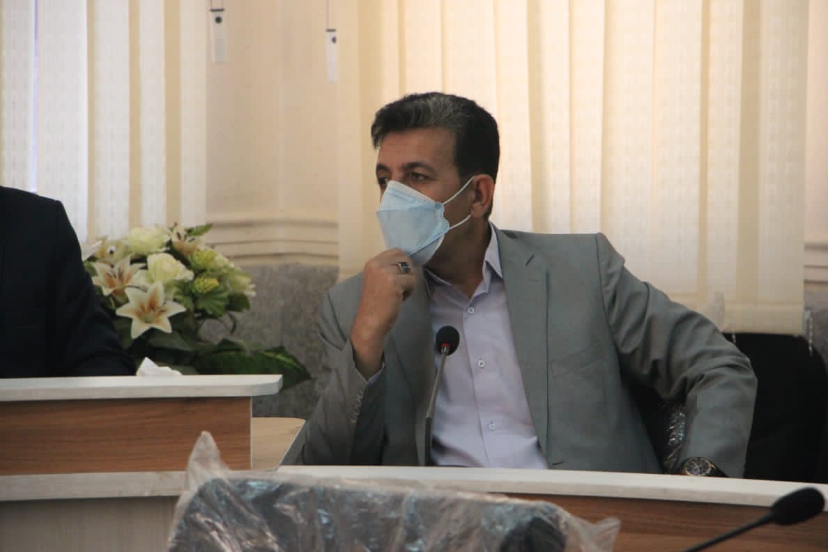 عزل یکی از دهیاران شهرستان کهگیلویه بدلیل بی توجهی به دستورالعمل های ستاد مبارزه با کرونا