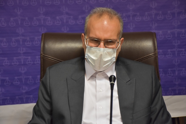 رئيس كل دادگستري استان كهگيلويه و بويراحمد: دستگيري اخلالگران توزيع آرد در سطح استان/شناسایی 22 نفر /دستگیری 18 از نفر قاچاقچیان/فروختن هرکیسه آرد از 100 تا 120هزارتومان