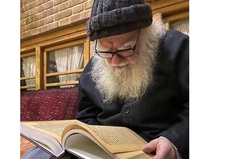 علامه مخمدرضا حکیمی درگذشت