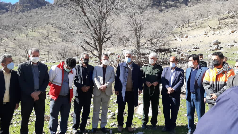 بازدید فرماندار چرام و شورای اداری  از مناطق محروم رو ستایی و  عشایرنشین