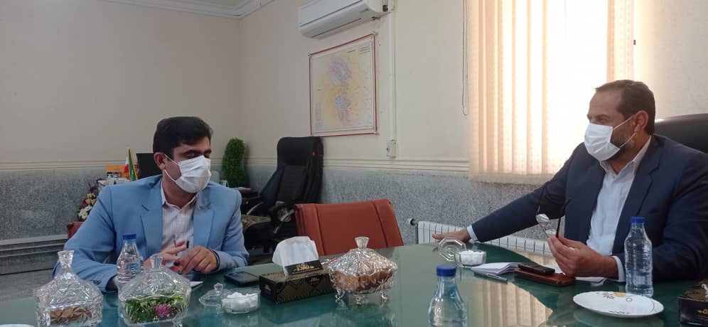 در دیدار مدیر کل محیط زیست با فرماندار کهگیلویه   فرماندار:  توانمندسازی نهادهای مردمی و محلی در حراست و محیط زیست پایدار ضروری است