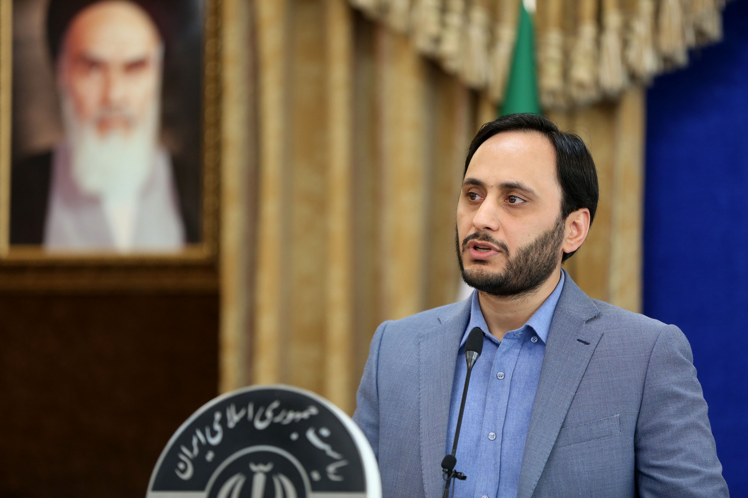ساعت کاری کارمندان در ماه رمضان تغییر کرد/ توضیحات سخنگوی دولت