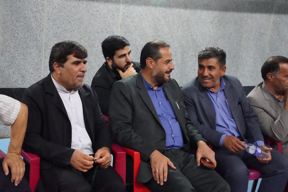 فرماندار شهرستان کهگیلویه در مراسم اختتامیه مسابقات فوتسال جام رمضان:گسترش و نهادینه کردن فعالیت‌های ورزشی اثرات مثبت جسمی و روانی را به دنبال خواهد داشت