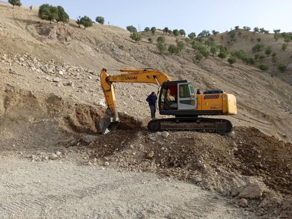 گزارش تصویری از فعالیت عملیات اجرایی احداث پل بزرگ رود سمه در بخش دیشموک
