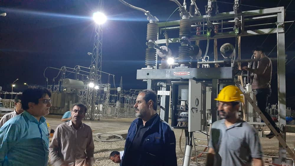 حضور فرماندار شهرستان کهگیلویه در ایستگاه برق سرپری/موسوی:عملیات رفع مشکل برق در حال انجام است/تصاویر