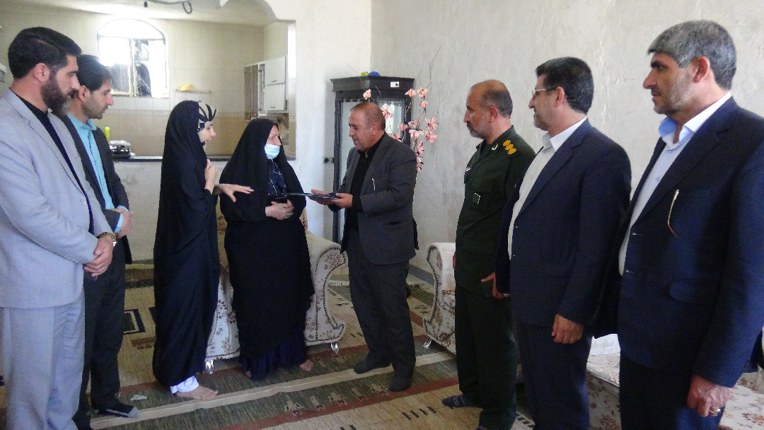 مدیرکل آموزش وپرورش کهگیلویه وبویراحمد:خانواده‌های ایثارگران سرمایه بزرگ اجتماعی جامعه هستند