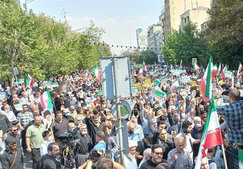 خروش انقلابی مردم کهگیلویه و بویراحمد در محکومیت اغتشاش‌گران