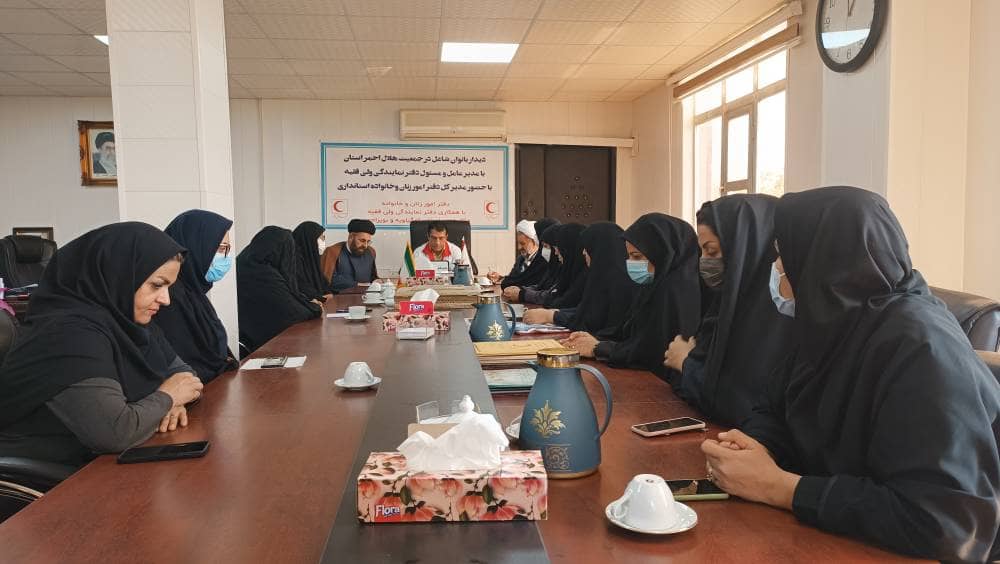 مدیرعامل هلال احمر کهگیلویه و بویراحمد: زن پایه و اساس اصلی جامعه است 