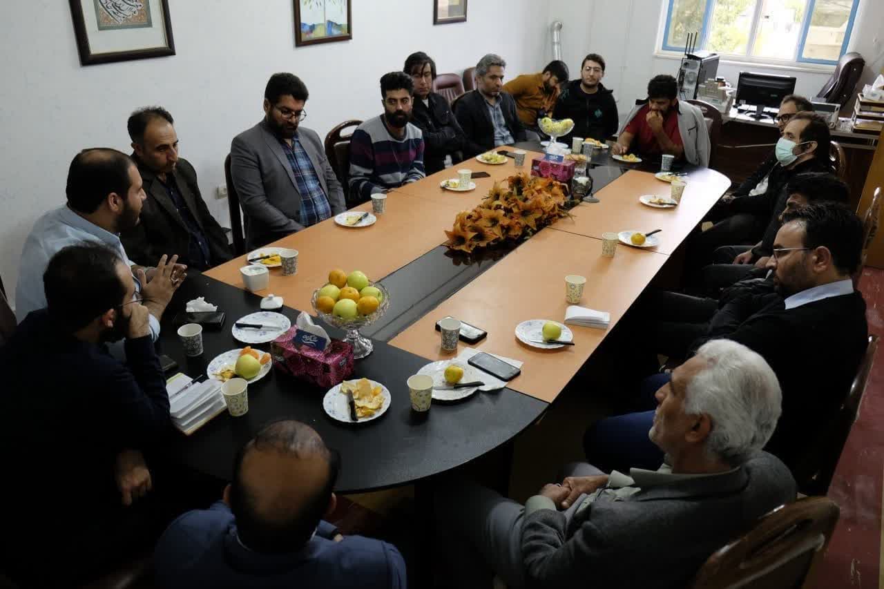 مدیر دفتر هنرهای تصویری معاونت راهبری استان‌ها: هنرمندان بر مبنای سلیقه و اشرافی که دارند، طرح مستند ارائه دهند