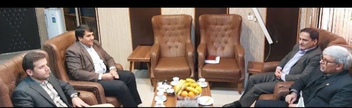 مدیرعامل شرکت شهرکهای صنعتی کهگیلویه و بویراحمد تاکید کرد : توسعه همکاری‌ شرکت شهرک‌های صنعتی استان با جهاد دانشگاهی در جهت ارتقای دانش ، مهارت مدیران و شاغلین واحدهای تولیدی