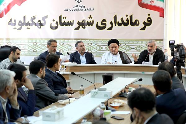 نیکزاد در جلسه جمع بندی مصوبات سفر در فرمانداری کهگیلویه؛  وزارتخانه ها بودجه لازم را برای تکمیل پروژه های موردنظر در کهگیلویه اختصاص دهند
