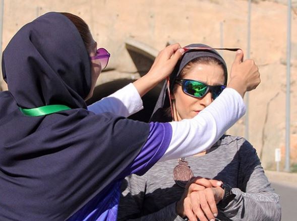 عکس دسته جمعی زنان شیراز، کل ایران را به هم ریخت