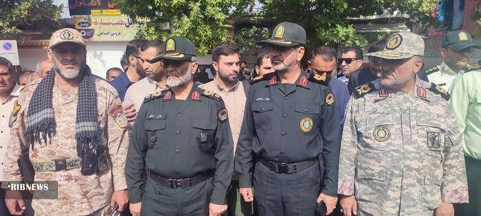 جانشین فرماندهی کل فراجا در مراسم تشییع شهدای مدافع امنیت در یاسوج: قاطعانه در برابر بی قانونی و هنجار شکنی می ایستیم
