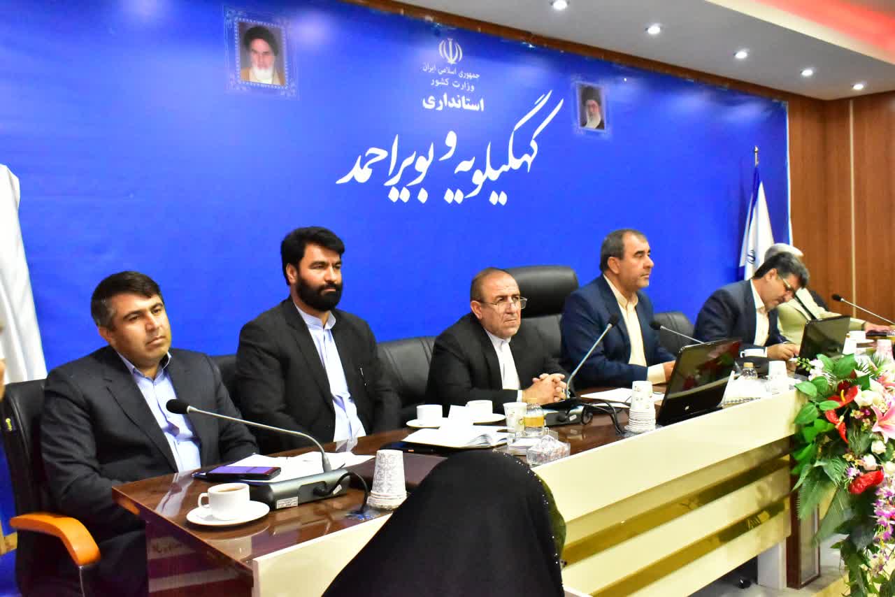 معاون سیاسی امنیتی استاندار کهگیلویه و بویراحمد: مدیران مدارس  نقش مهمی در امید آفرینی و ارتقاء  کیفیت آموزشی  در جامعه دارند/تصاویر