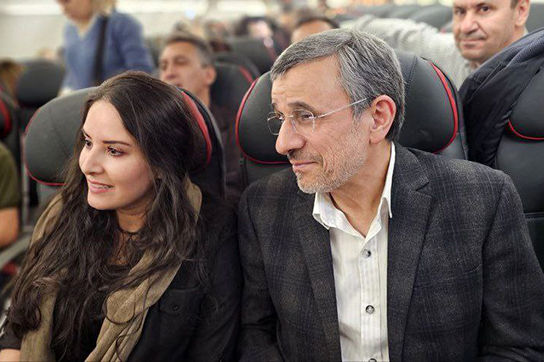 آن‌ها که با احمدی‌نژاد عکس یادگاری گرفتند، محاکمه شدند