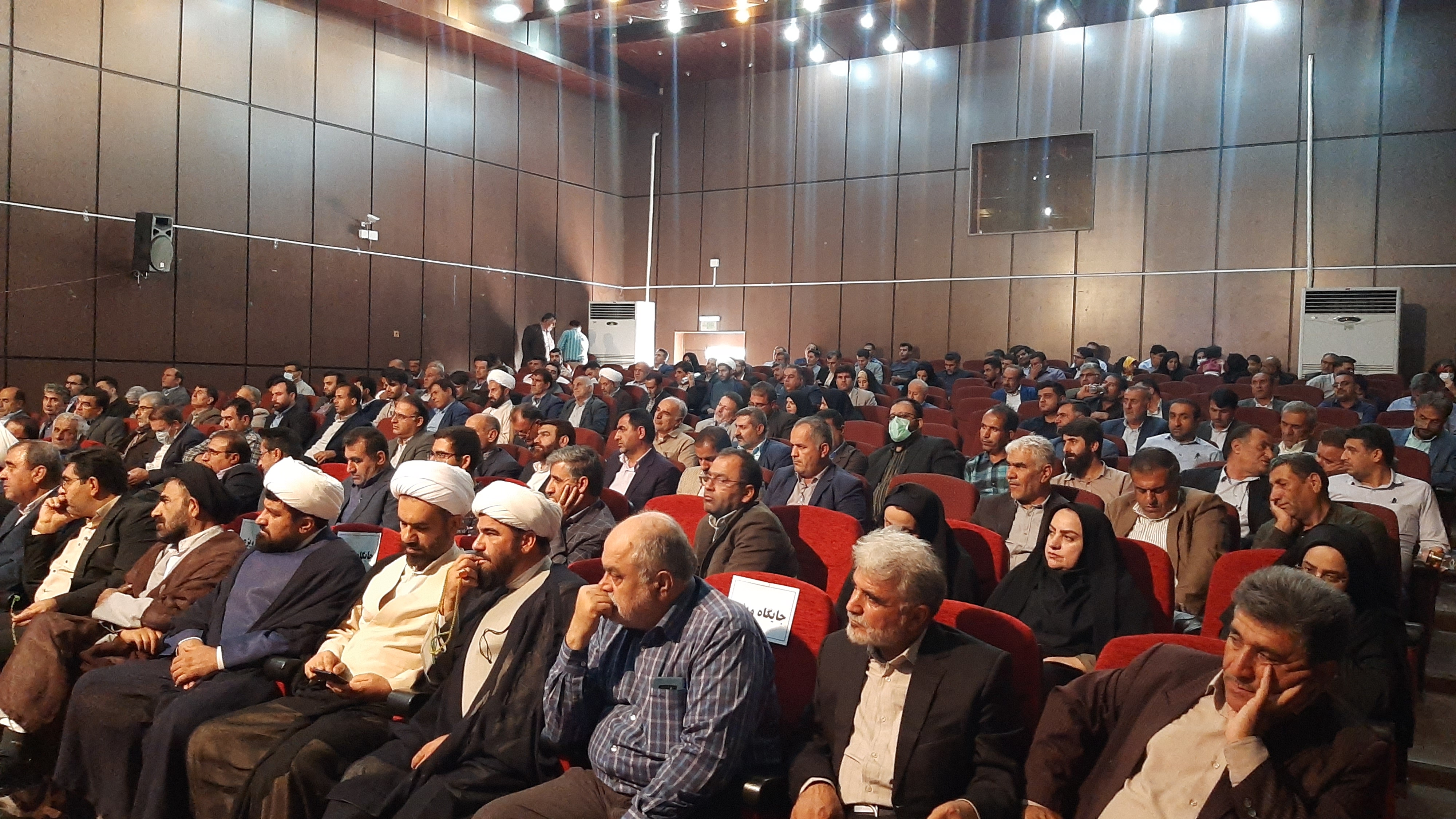 گزارش تصویری از مراسم تودیع و معارفه فرماندار شهرستان کهگیلویه