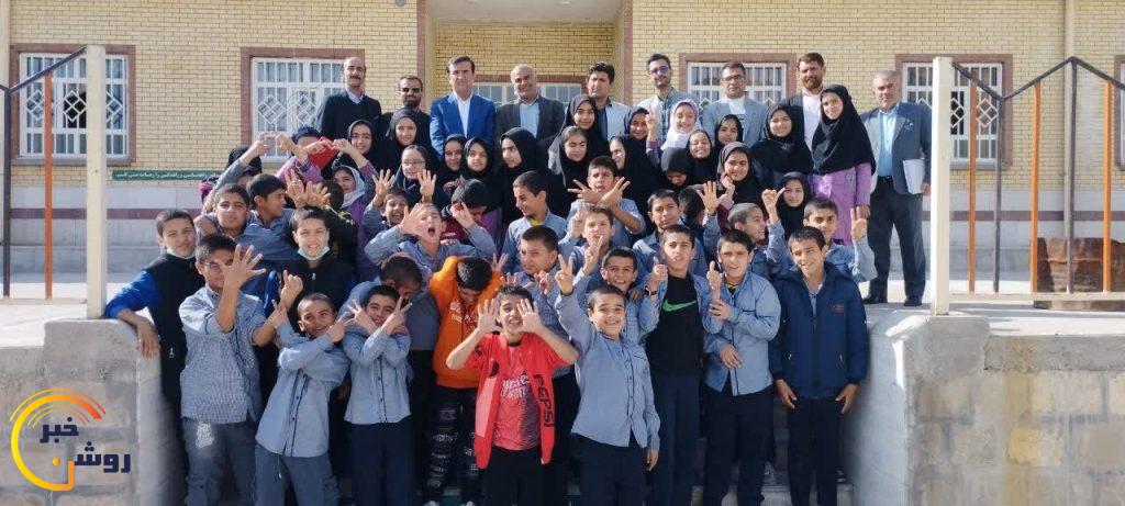 بازدید معاون آموزش ابتدائی اداره کل آموزش و پرورش استان از مدارس چاروسا/حضور در کارگاه آموزشی معلمان ابتدایی