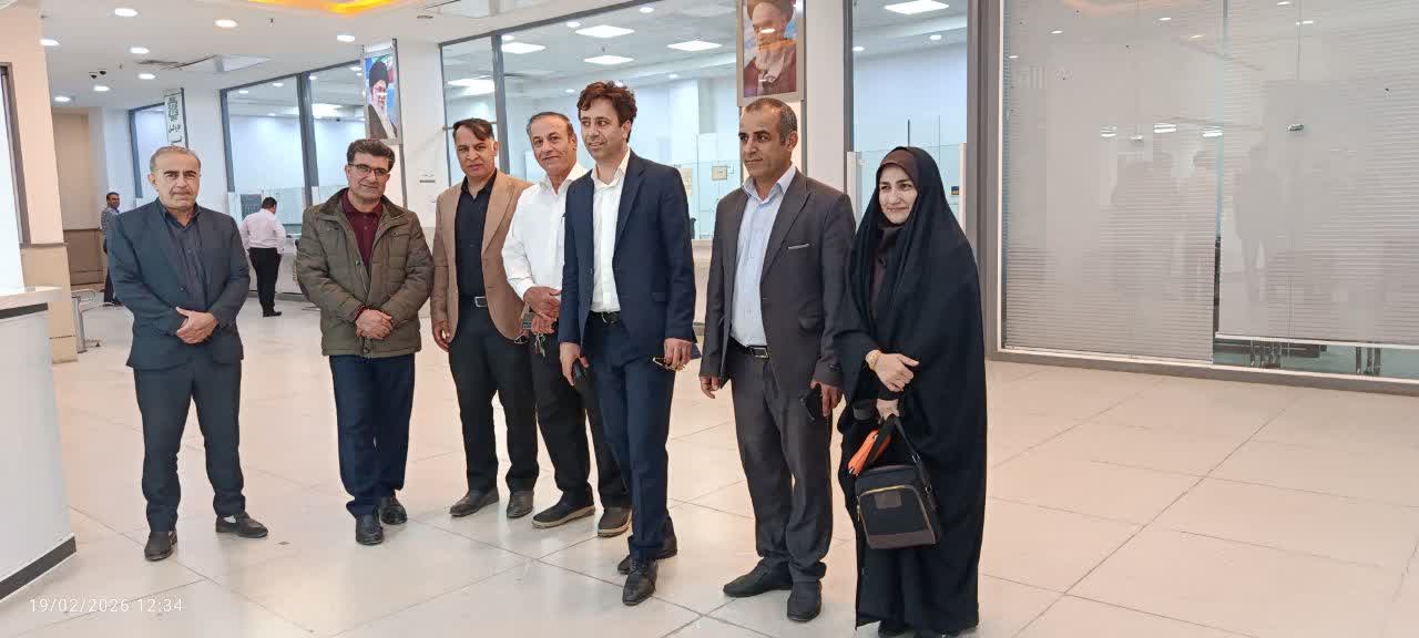 حضور کارکنان امور مالیاتی استان کهگیلویه و بویراحمد در روز تعطیل درمحل کار