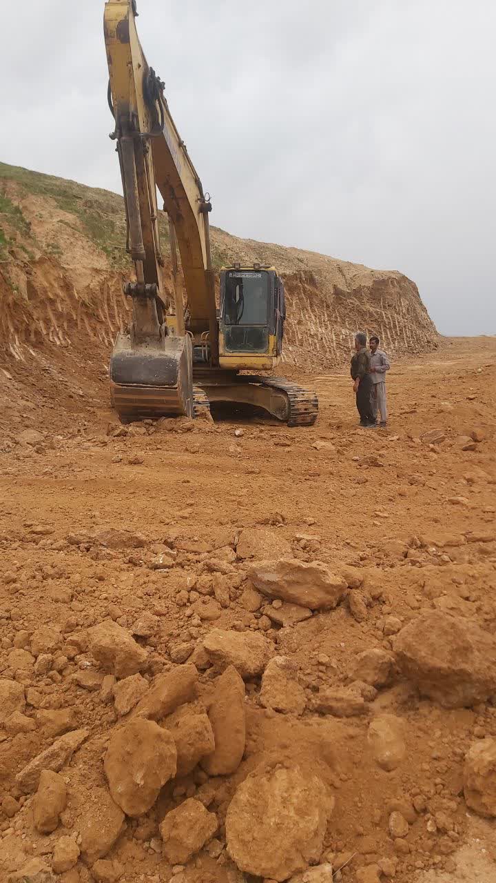اصلاح وبهسازی مسیر عشایری خوشاب در شهرستان کهگیلویه